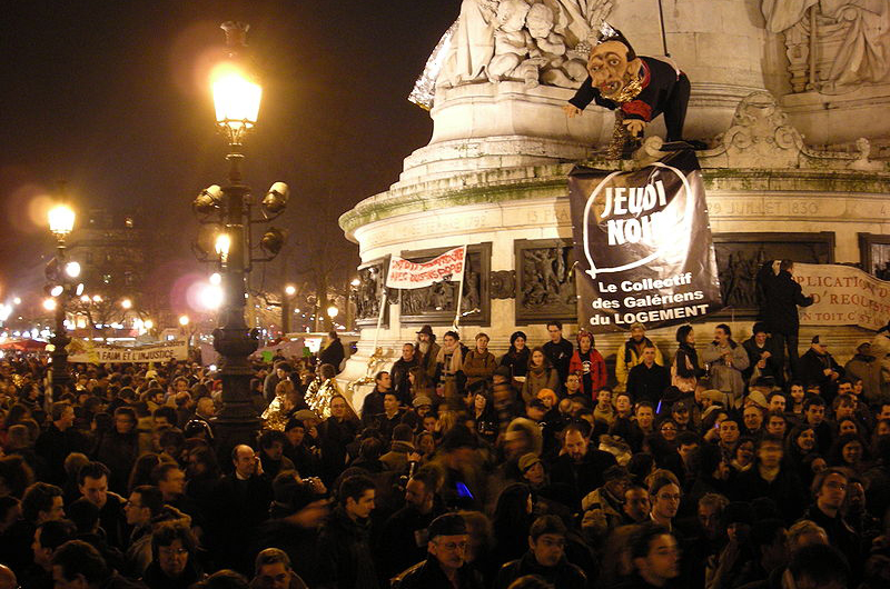 Rassemblement populaire en faveur des sans abris et des mal logés le 21 février 2008 sur la place de la République à Paris. ©MaxLeMans