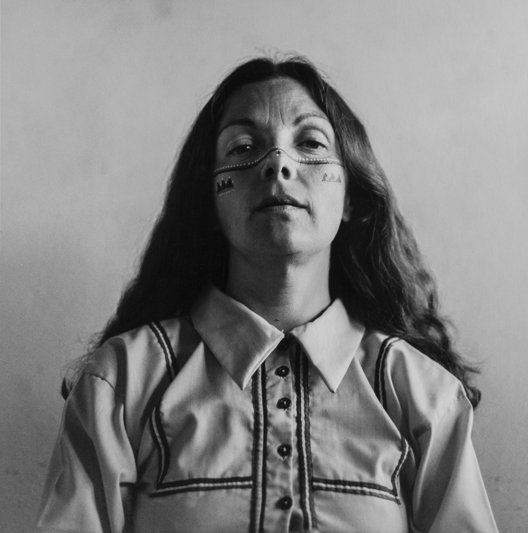 Autoportrait, désert de Sonora, Mexique, 1979. © Graciela Iturbide