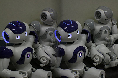 Démo du robot Nao, Université Jaume, Espagne, 2011 (CC Kai Schreiber).