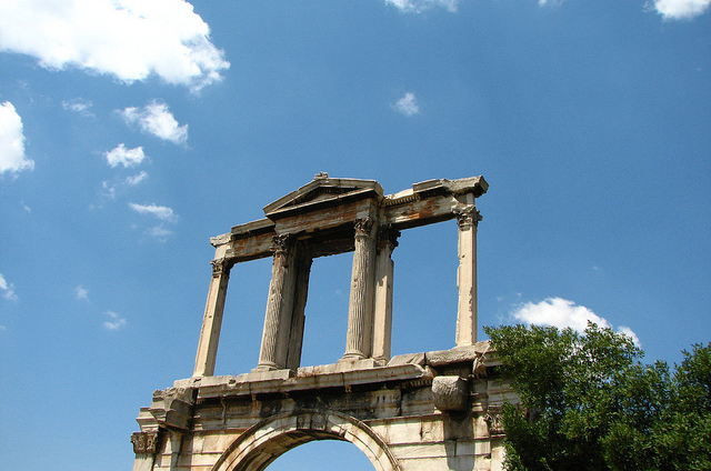 © Athens mix / fdecomite/Flickr

