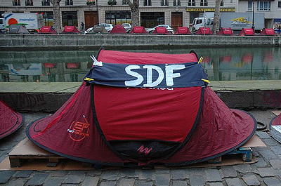SDF, canal Saint-Martin © stef niKo CC BY-SA 2.0

